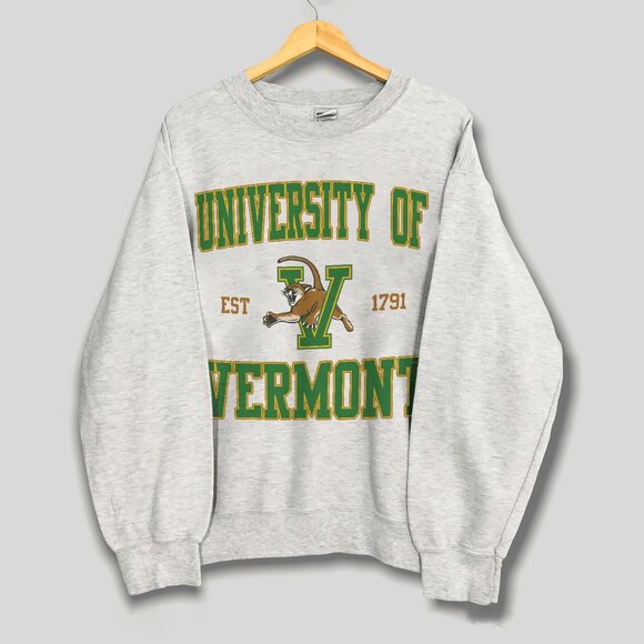 University Of Vermont Sweatshirt, Vermont Catamounts Basketball Unisex Shirt Tee - Picture 1 of 2